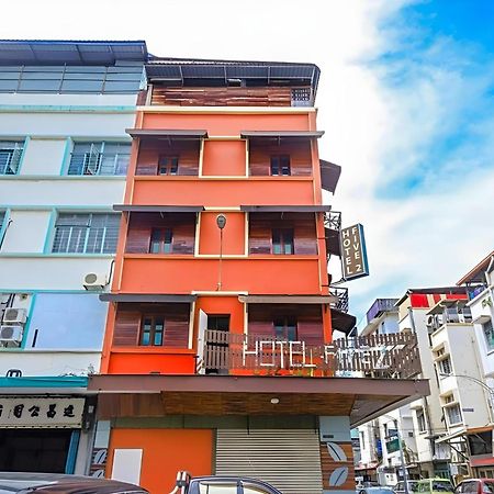 Oyo 210 Hotel Five 2 Kota Kinabalu Exterior foto